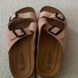 Flyfoz Pink Slip-On platform Sandals with Buckles, size 38/8 new